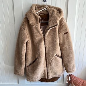 NWT Womens Small Koolaburra By UGG teddy bear brown coat with hood